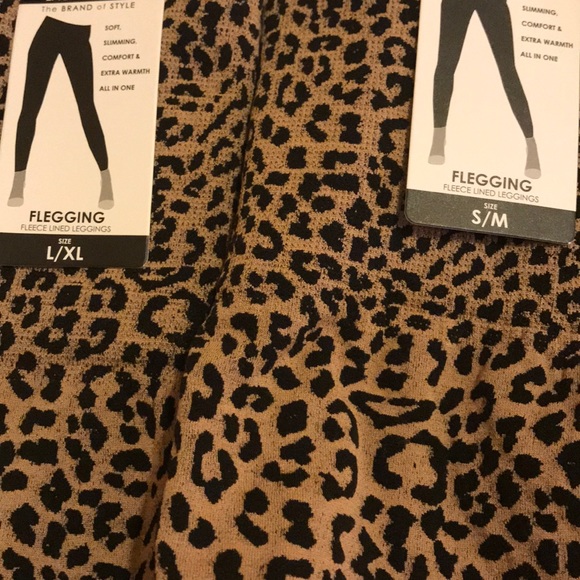 HOST PICK Animal print Leggings fleece lined NWT - Picture 8 of 8